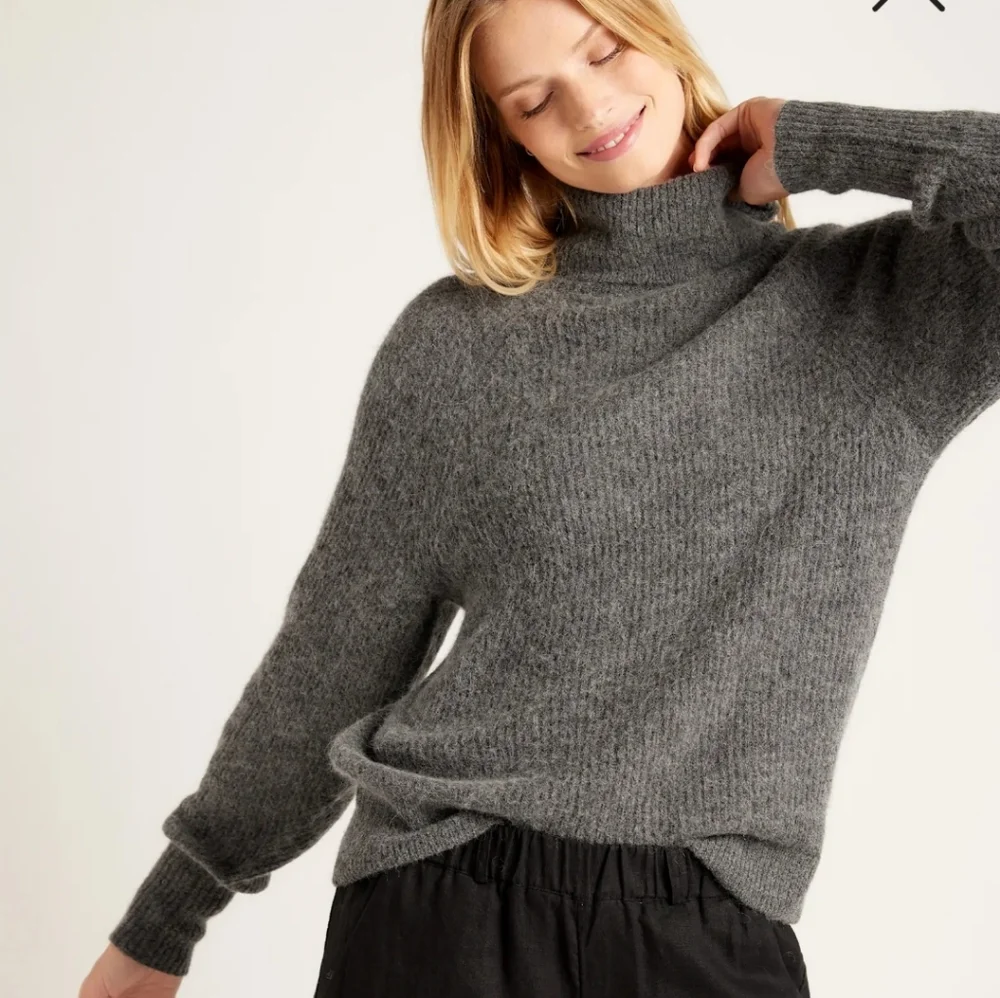 NWT! Quince Baby Alpaca-Wool Blend Turtleneck Black Sweater! Sz. XS (B11) - Picture 8 of 12